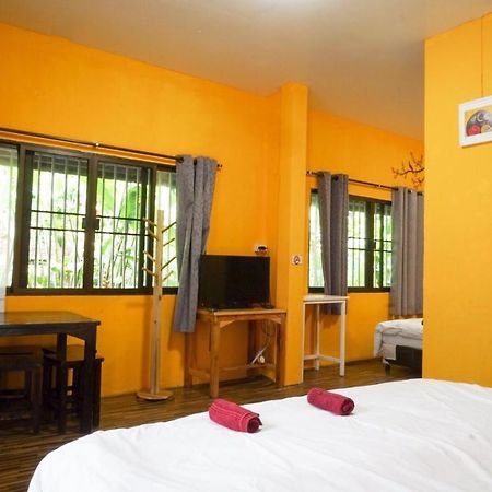 Chongrak Guesthouse Chiang Mai Exterior foto